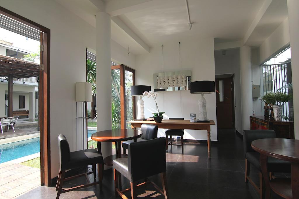 Chic Quarter Hotel Jakarta Exterior foto