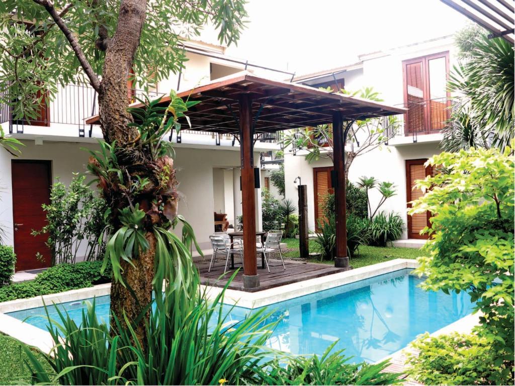Chic Quarter Hotel Jakarta Exterior foto