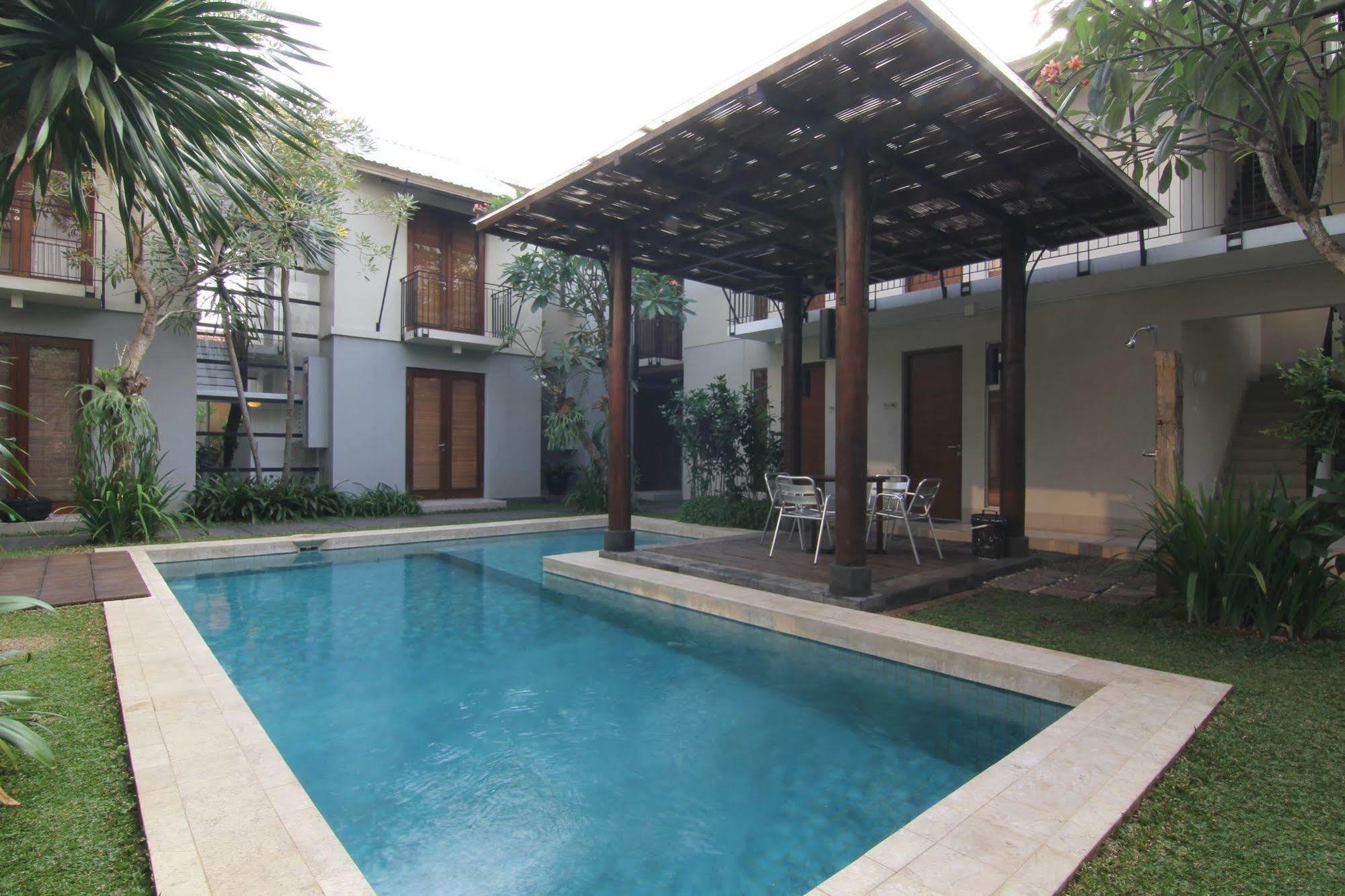Chic Quarter Hotel Jakarta Exterior foto